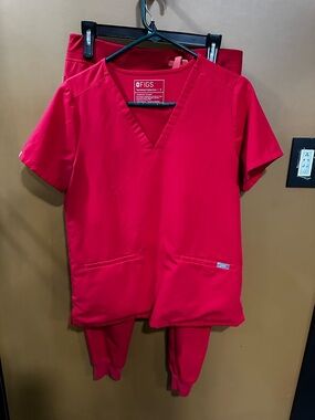 FIGS Women’s Red V-Neck Scrub Top and Pant Set